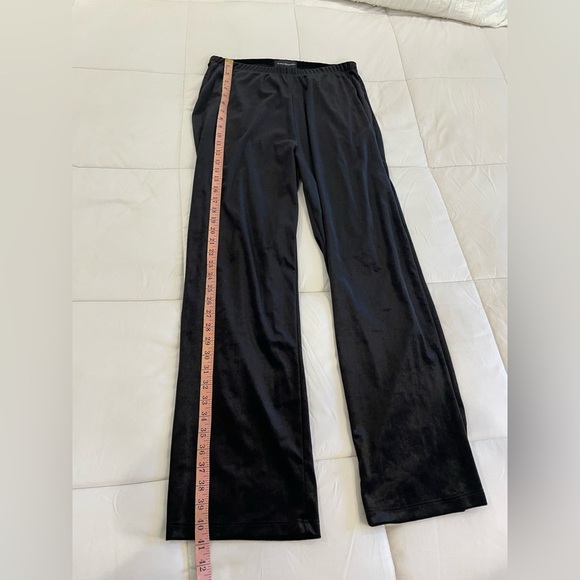 Travel Elements Size Large Pants in. Velour-Like Feel Fabric - Picture 5 of 7